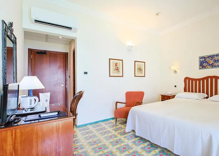 Hotel Aurora