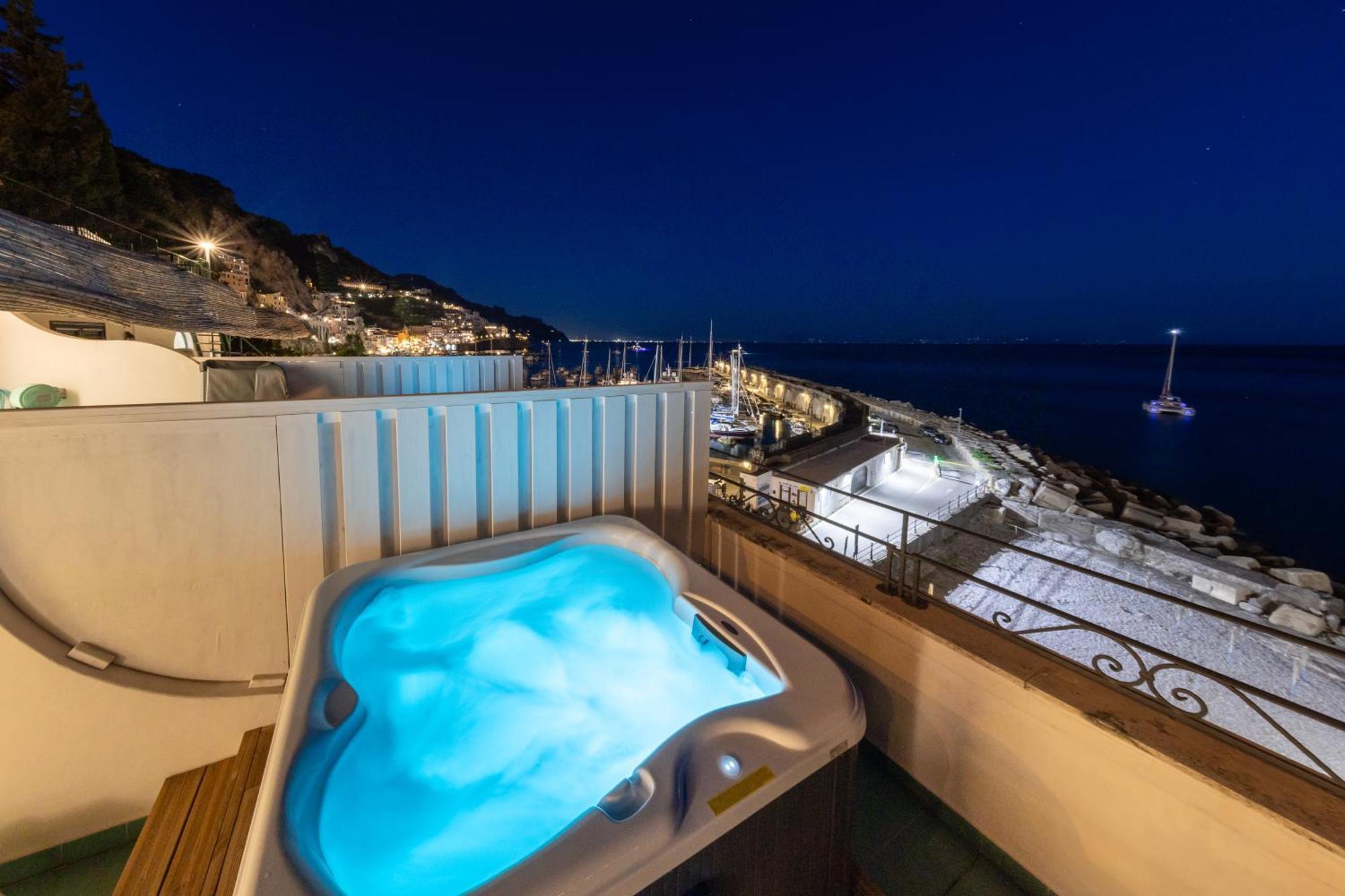 Hotel Aurora 4*